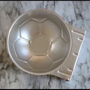 Wilton Soccer Ball Baking Mold